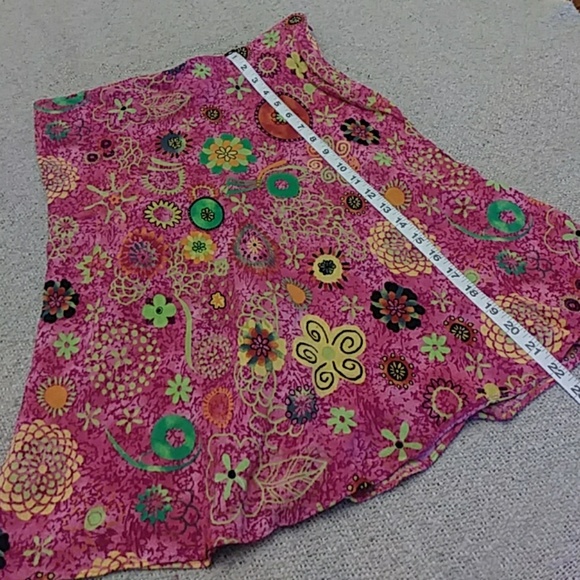EUC Flowy Abstract Floral Skirt - Picture 5 of 5